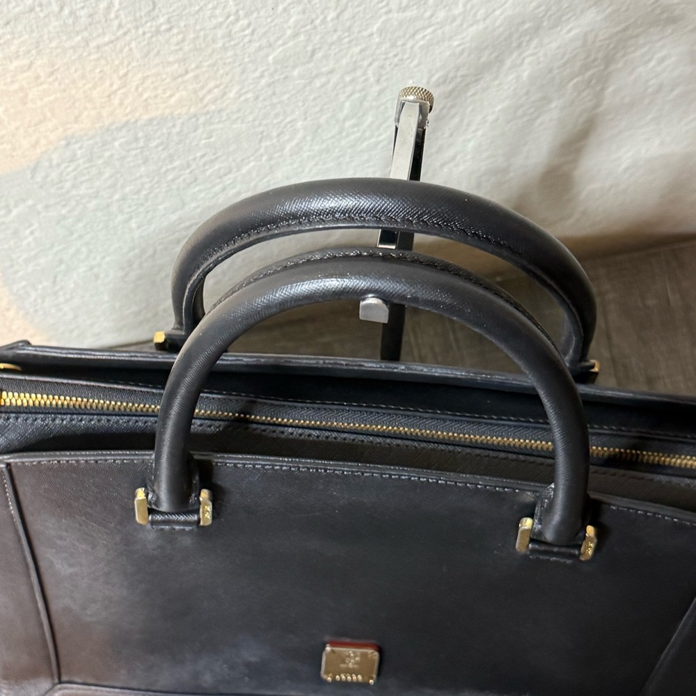 💎MCM DARK NAVY BLUE SAFFIANO LEATHER LAPTOP BAG💎 - Picture 4 of 16
